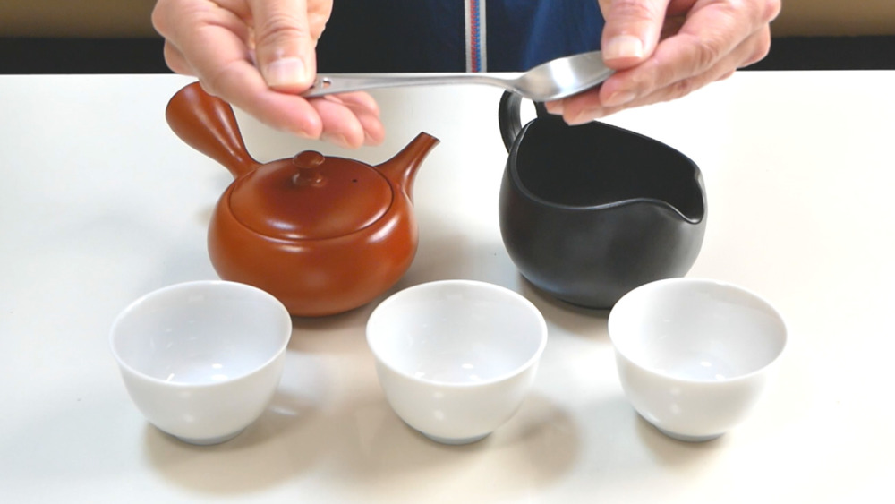 お茶の品種ふくみどりを淹れる茶器